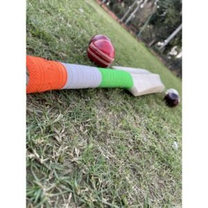 Comfortable Fit Cricket Bat Handle Grips - Ultra Tacky Pack of 5